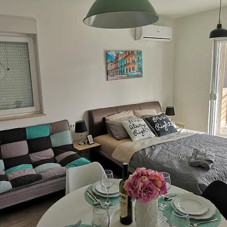Apartment Sunce *